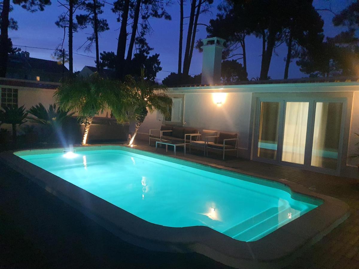 Guest House Ruceel Aroeira Almada Exterior photo